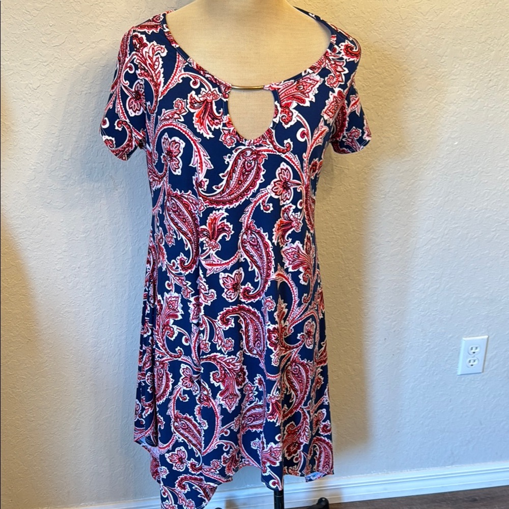 french atmosphere paisley Print Blue and Red Dress cap sleeve size one X 20“ PTP